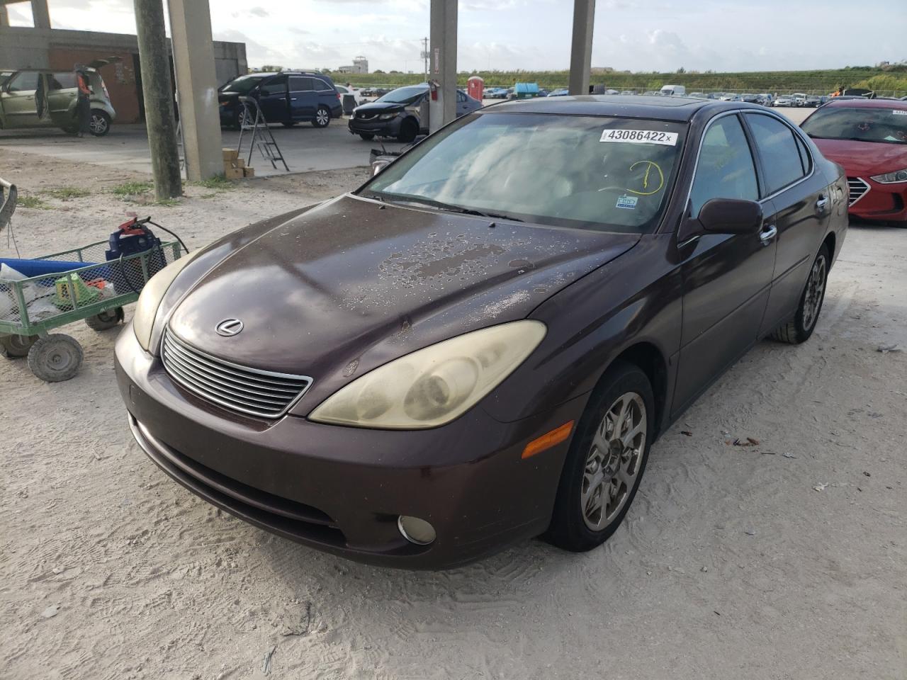 Photo 2 from auction – 2005 LEXUS ES 330 with VIN JTHBA30G555135116