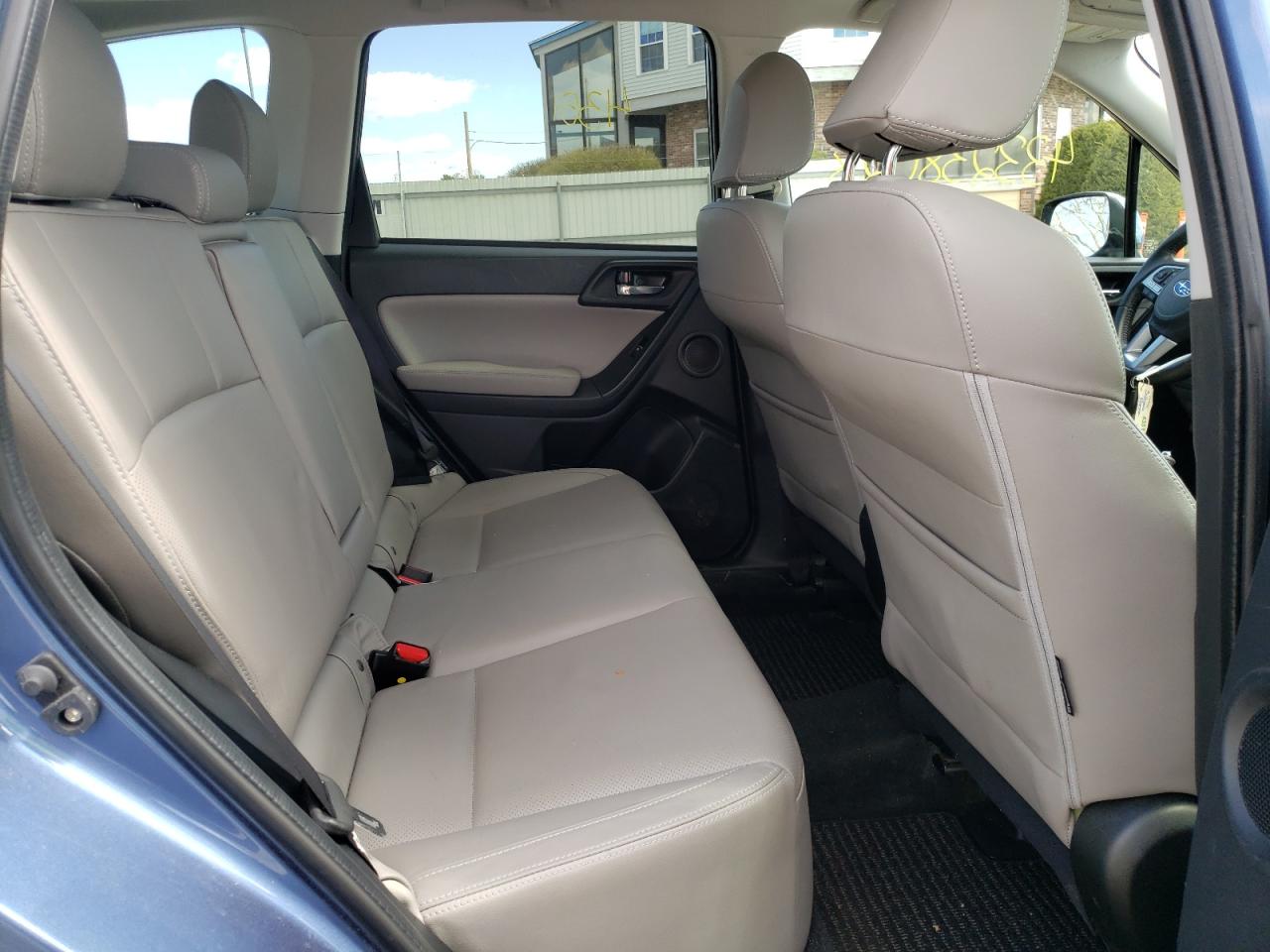 Photo 6 from auction – 2017 SUBARU FORESTER 2 with VIN JF2SJARC1HH426299