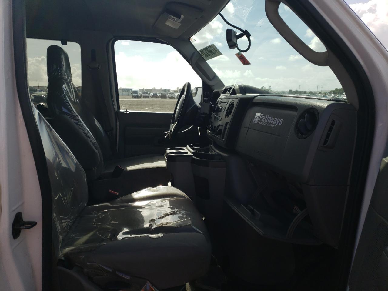 Photo 5 from auction – 2012 FORD ECONOLINE with VIN 1FBNE3BL5CDB00306