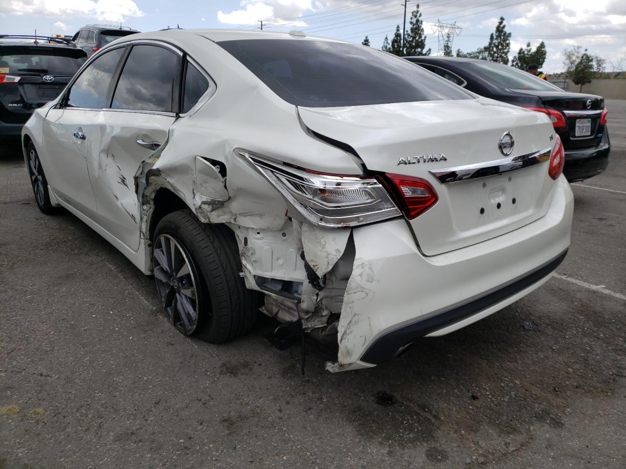 Photo 3 from auction – 2017 NISSAN ALTIMA 2.5 with VIN 1N4AL3AP8HC473489