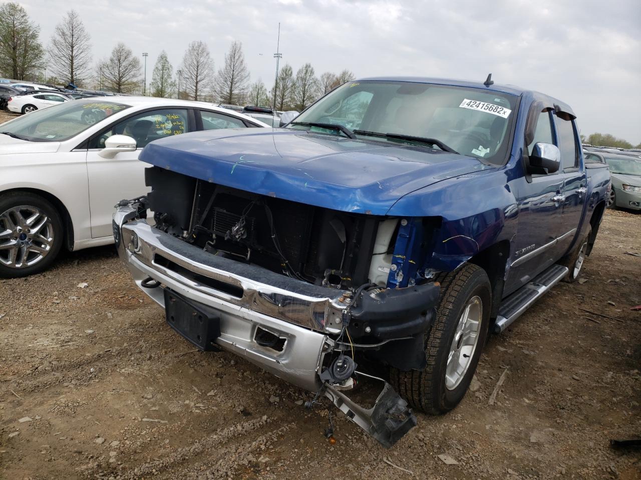 Photo 2 from auction – 2012 CHEVROLET SILVERADO with VIN 1GCPKSE79CF173429