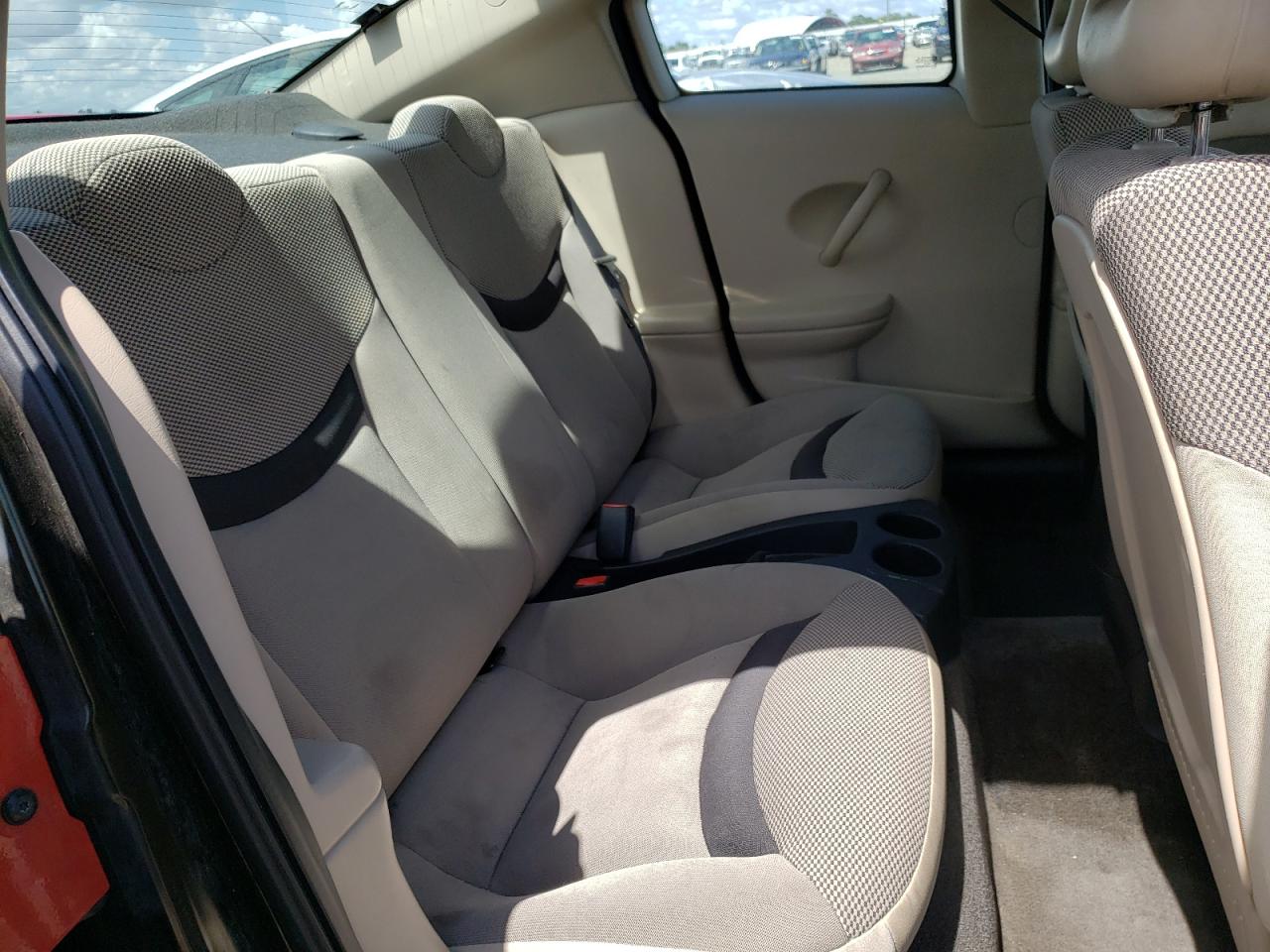 Photo 6 from auction – 2004 SATURN ION LEVEL with VIN 1G8AN12F14Z121192