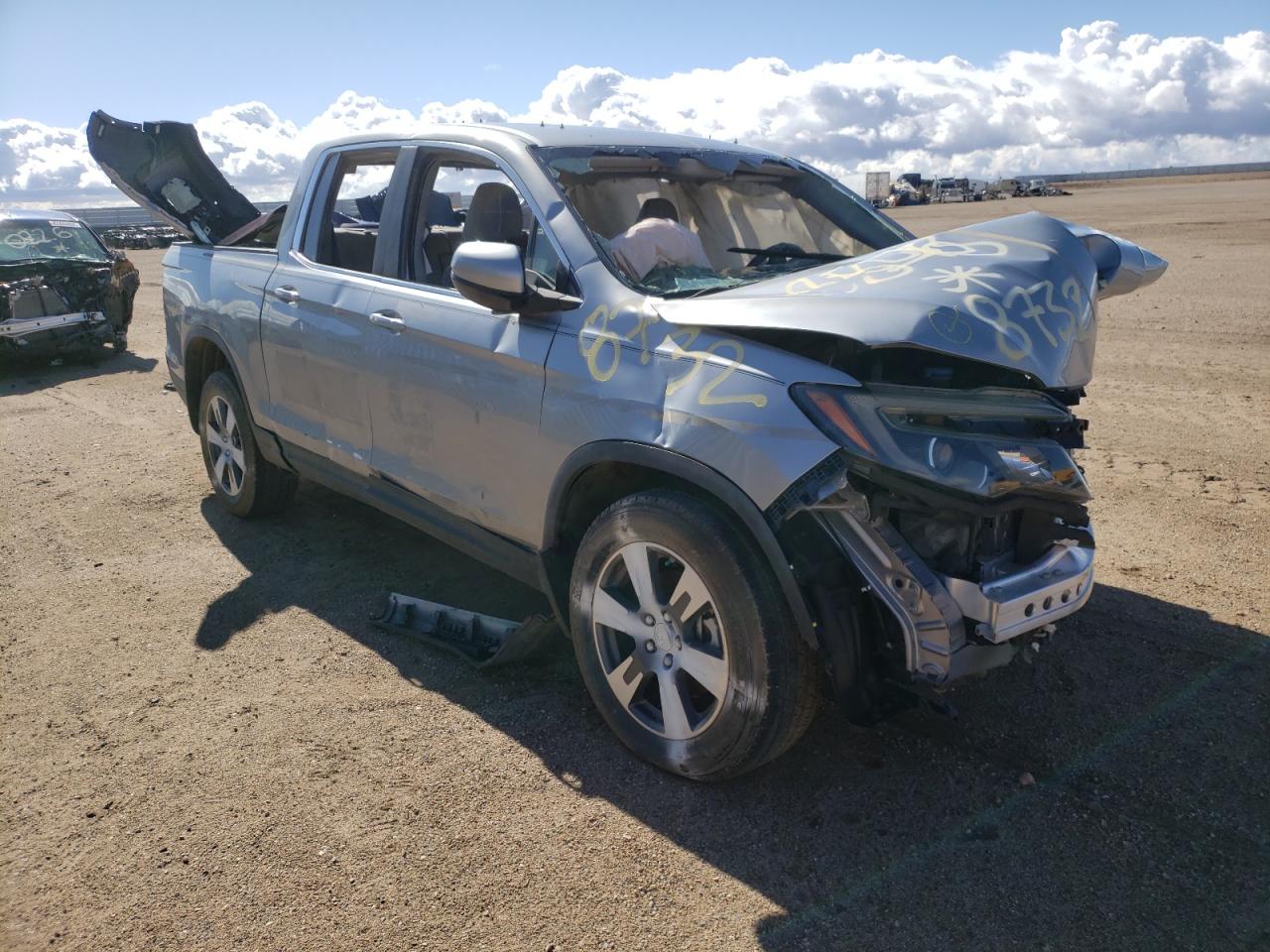 HONDA RIDGELINE 2017 with VIN 5FPYK2F52HB008732 - Photo from auction