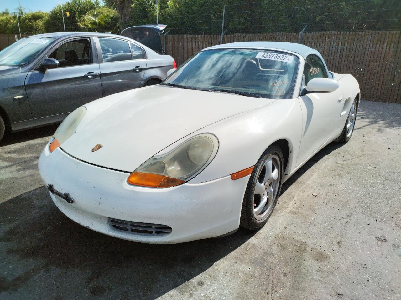 Photo 2 from auction – 2000 PORSCHE BOXSTER with VIN WP0CA2981YU621153