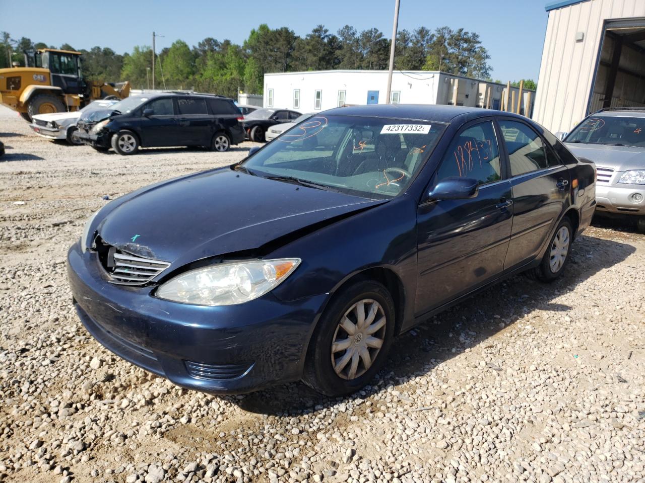 Photo 2 from auction – 2005 TOYOTA CAMRY LE with VIN 4T1BE32K05U508684