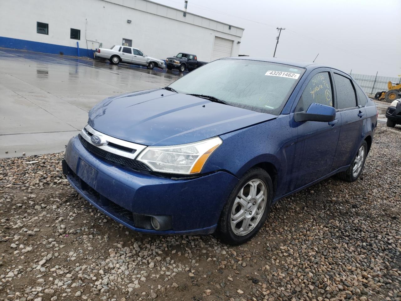 Photo 2 from auction – 2008 FORD FOCUS with VIN 1FAHP36NX9W158431