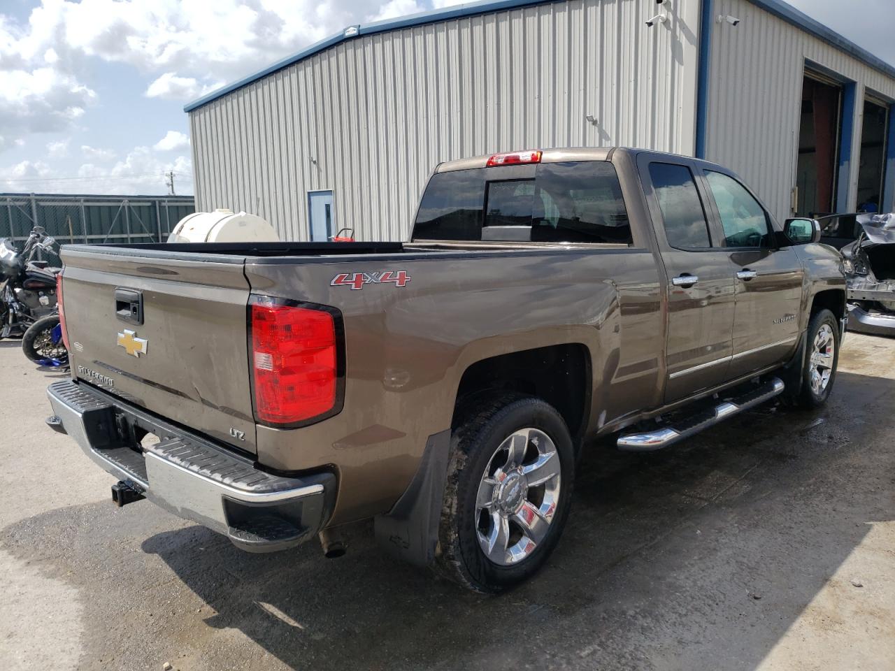 Photo 4 from auction – 2014 CHEVROLET SILVERADO with VIN 1GCVKSEC1EZ402305