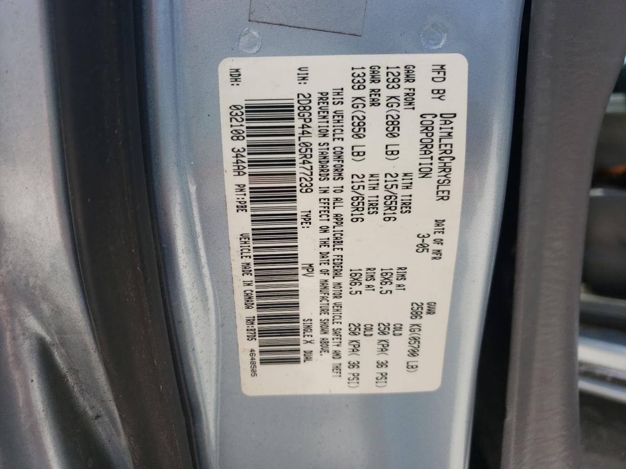 Photo 10 from auction – 2005 DODGE GRAND CARA with VIN 2D8GP44L05R477239
