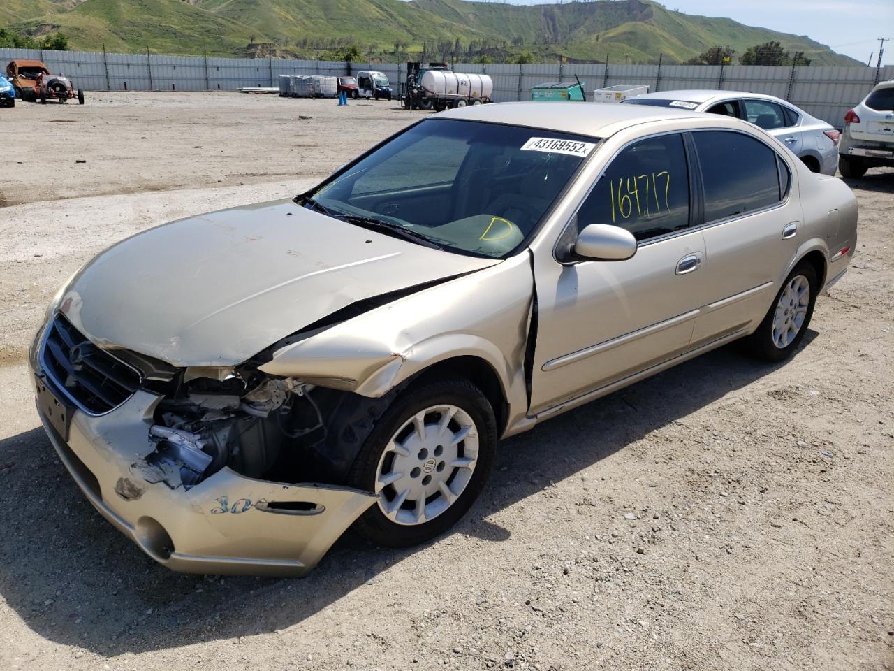 Photo 2 from auction – 2001 NISSAN MAXIMA GXE with VIN JN1CA31D11T625331