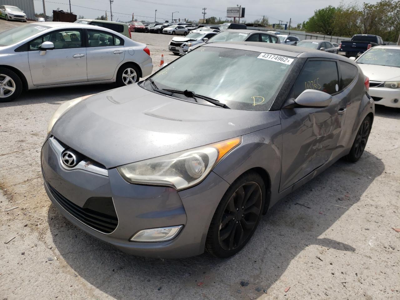 Photo 9 from auction – 2013 HYUNDAI VELOSTER with VIN KMHTC6AD8DU124116