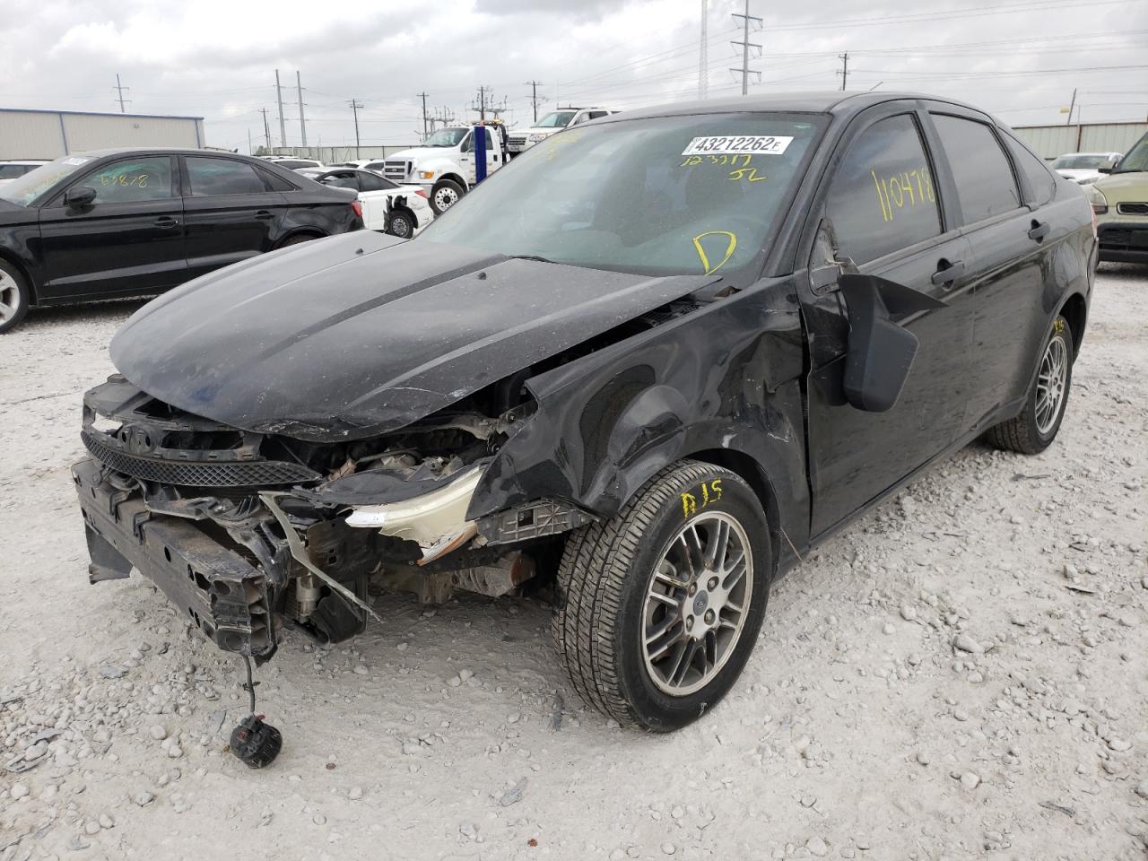 Photo 2 from auction – 2010 FORD FOCUS SE with VIN 1FAHP3FN7AW123317