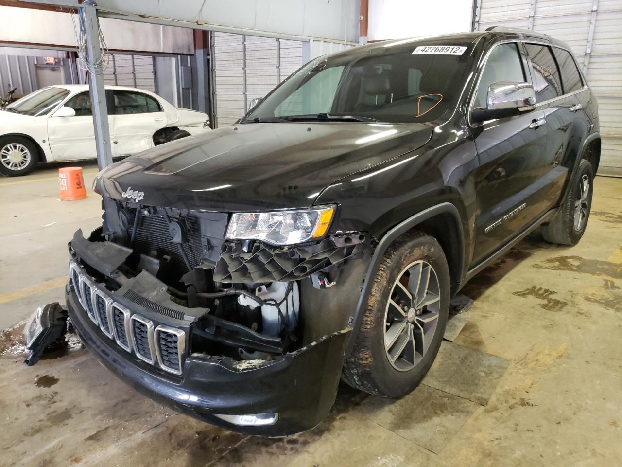 Photo 14 from auction – 2017 JEEP GRAND CHER with VIN 1C4RJEBG2HC923568