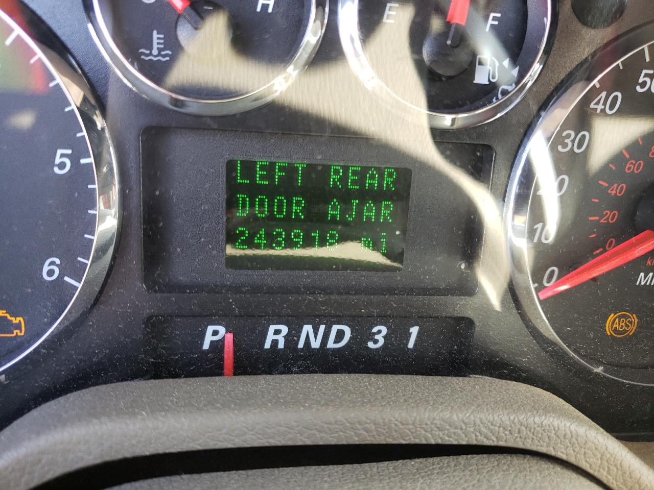 Photo 8 from auction – 2007 FORD FREESTAR S with VIN 2FMZA52227BA17922