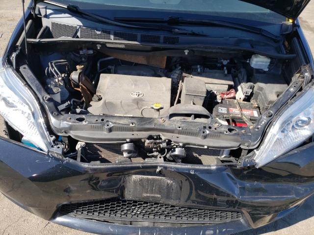 Photo 7 from auction – 2016 TOYOTA SIENNA XLE with VIN 5TDYK3DC1GS702189