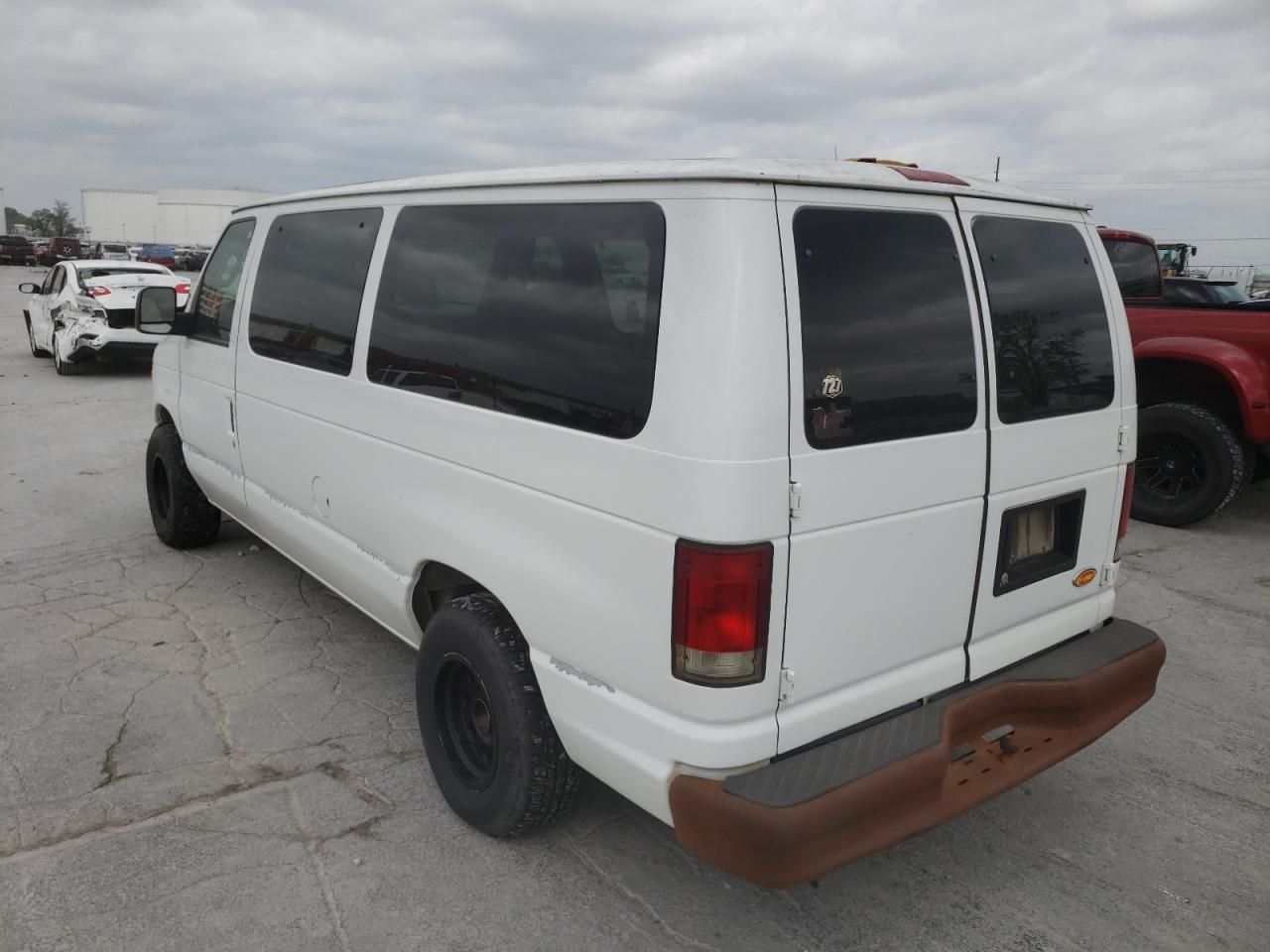 Photo 3 from auction – 2003 FORD ECONOLINE with VIN 1FMRE11L63HB62210