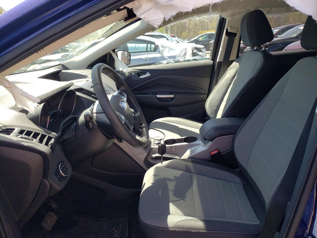 Photo 5 from auction – 2016 FORD ESCAPE SE with VIN 1FMCU9GX9GUB87519