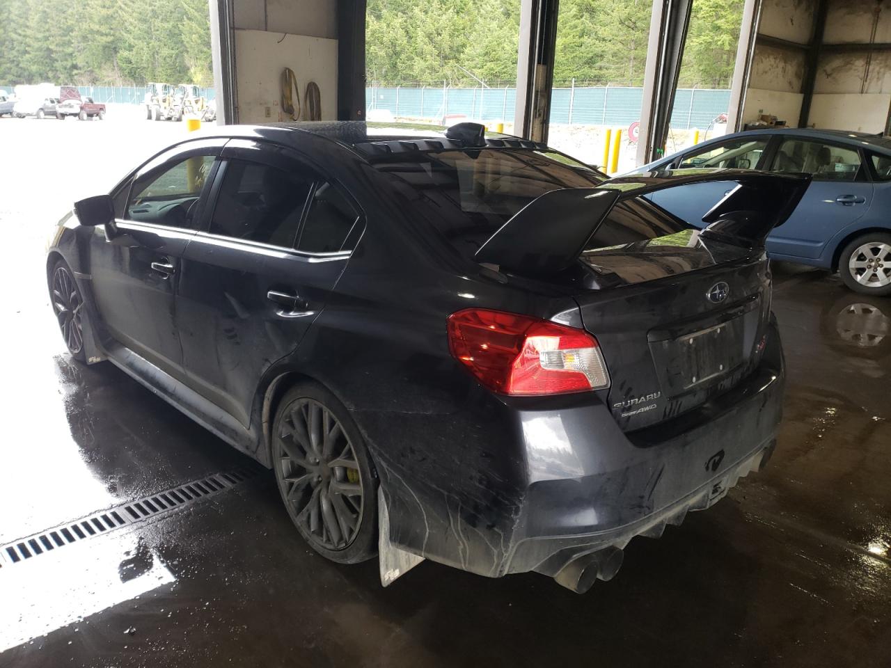 Photo 3 from auction – 2018 SUBARU WRX STI with VIN JF1VA2N67J9830375