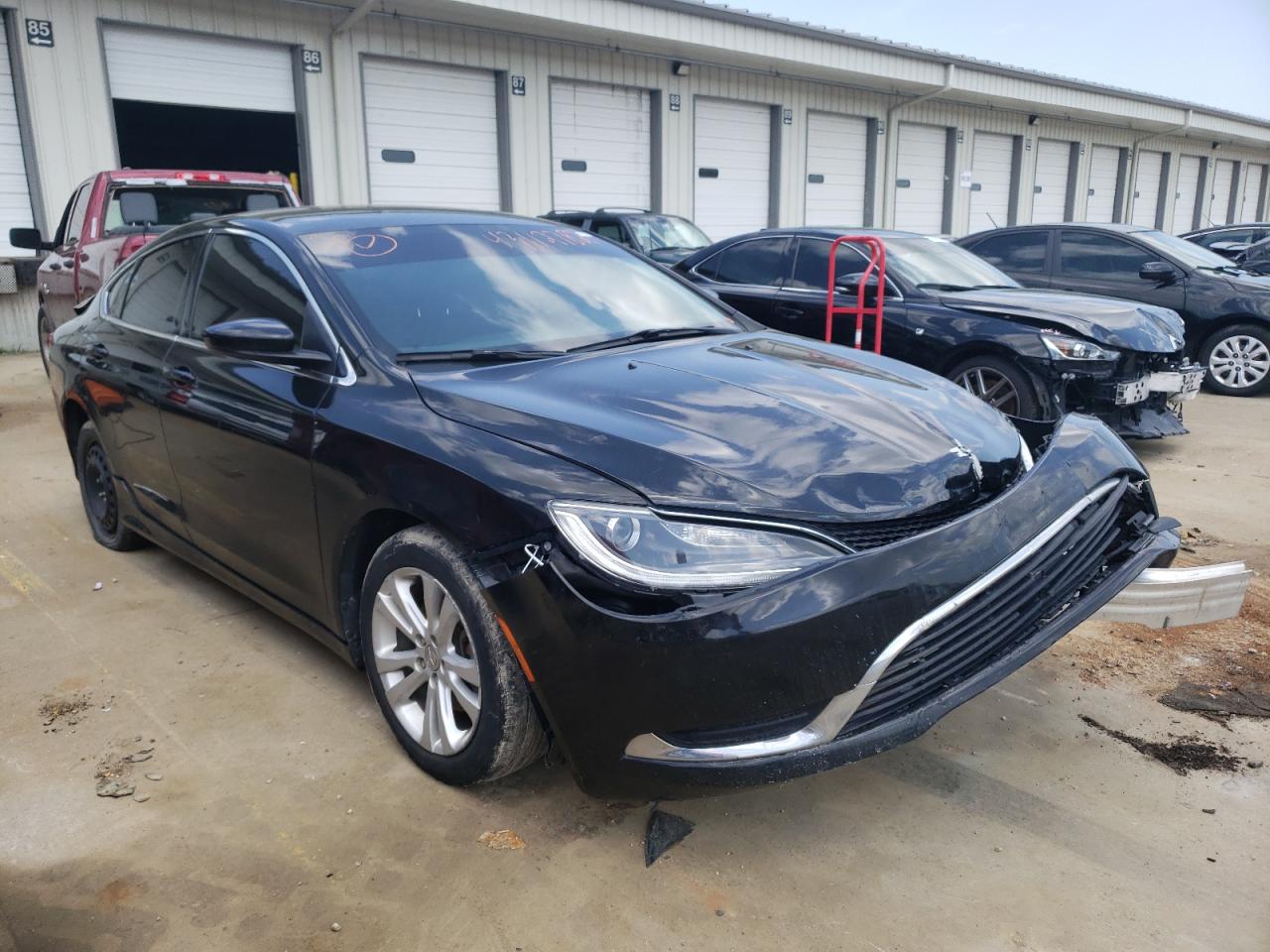 CHRYSLER 200 LIMITE 2015 with VIN 1C3CCCABXFN579245 - Photo from auction