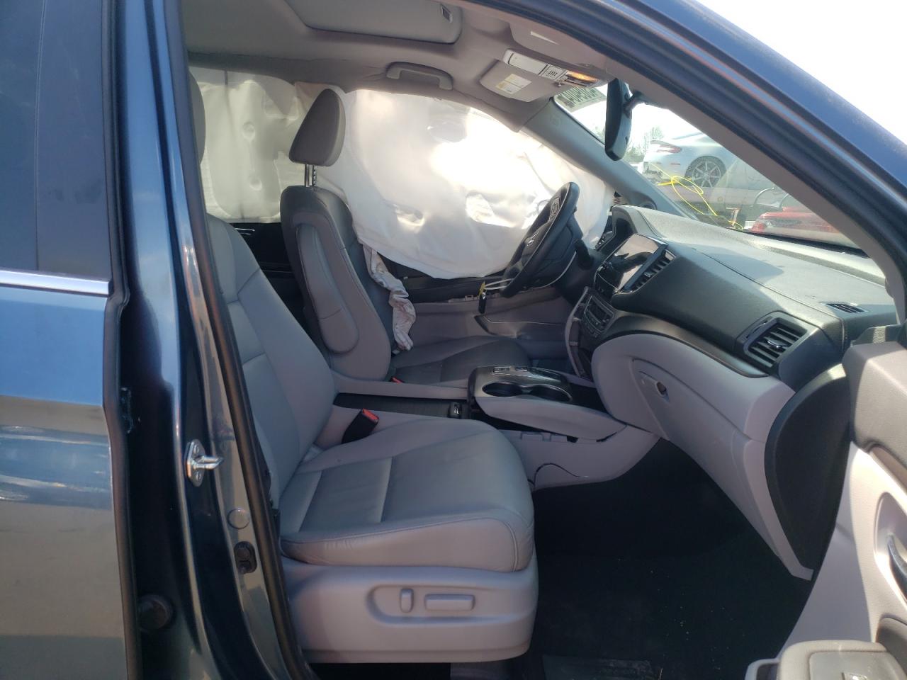 Photo 5 from auction – 2021 HONDA PILOT EXL with VIN 5FNYF6H55MB015346