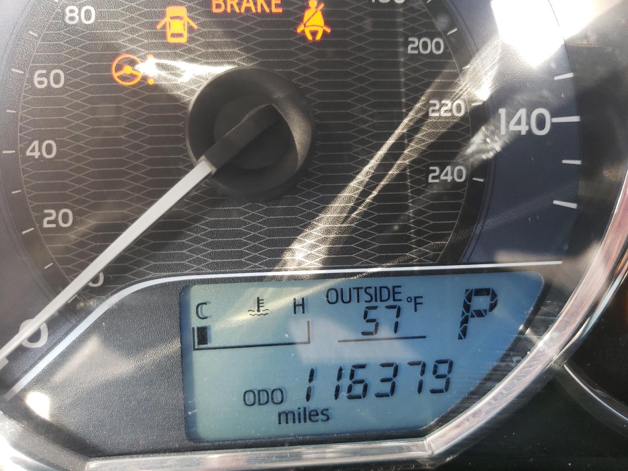 Фото 8 с аукциона – 2015 TOYOTA COROLLA L с VIN 2T1BURHE4FC394263