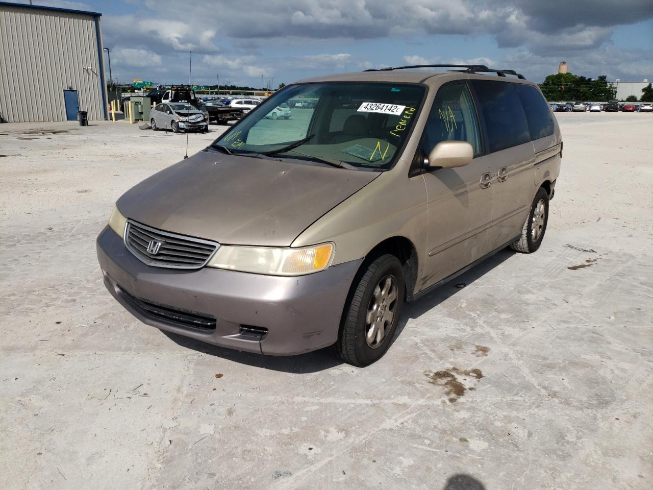 Photo 2 from auction – 2002 HONDA ODYSSEY EX with VIN 5FNRL18052B025604