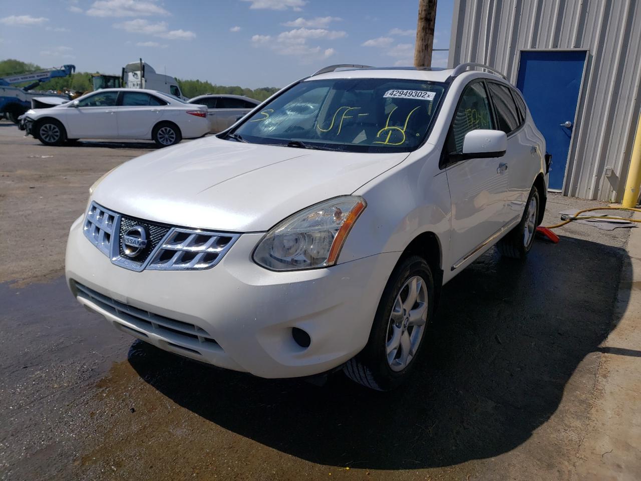 Photo 2 from auction – 2011 NISSAN ROGUE S with VIN JN8AS5MT7BW160963