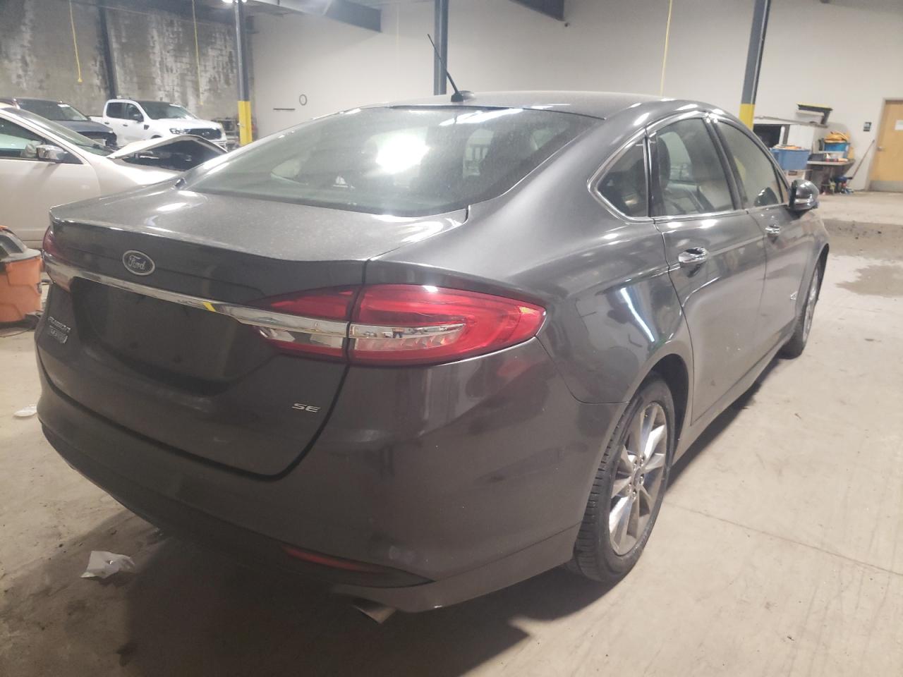 Photo 4 from auction – 2017 FORD FUSION SE with VIN 3FA6P0PU4HR226087