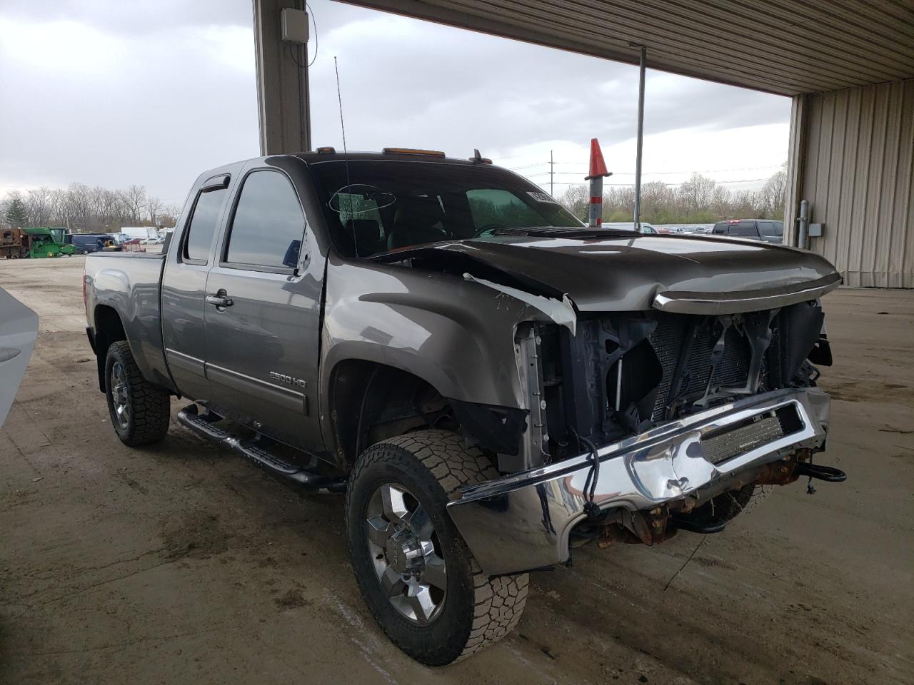 Photo 1 from auction – 2012 GMC SIERRA K25 with VIN 1GT221CG4CZ329673