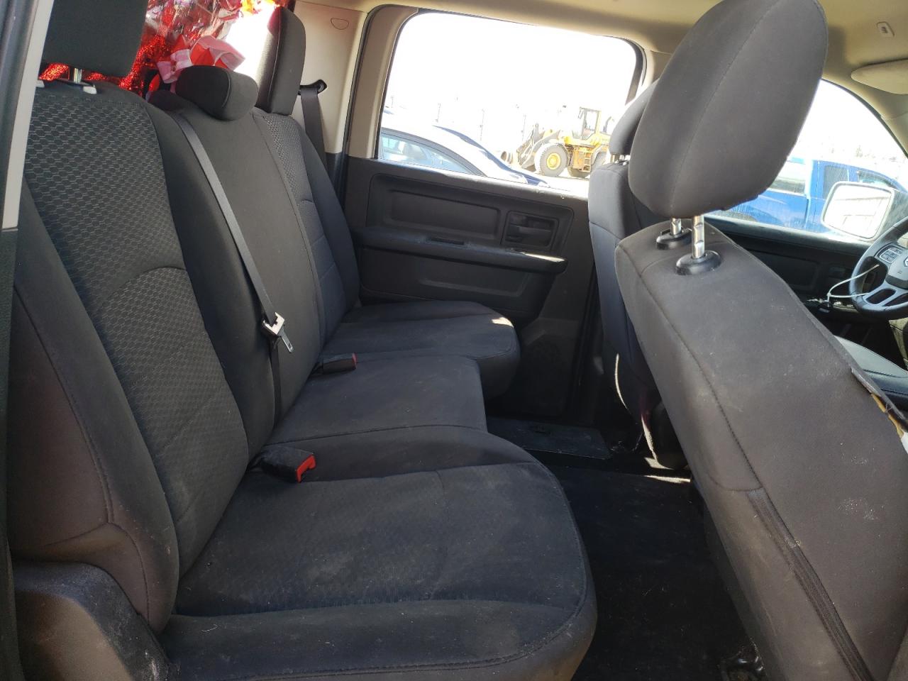 Photo 6 from auction – 2019 RAM 1500 CLASS with VIN 1C6RR7KT1KS668031