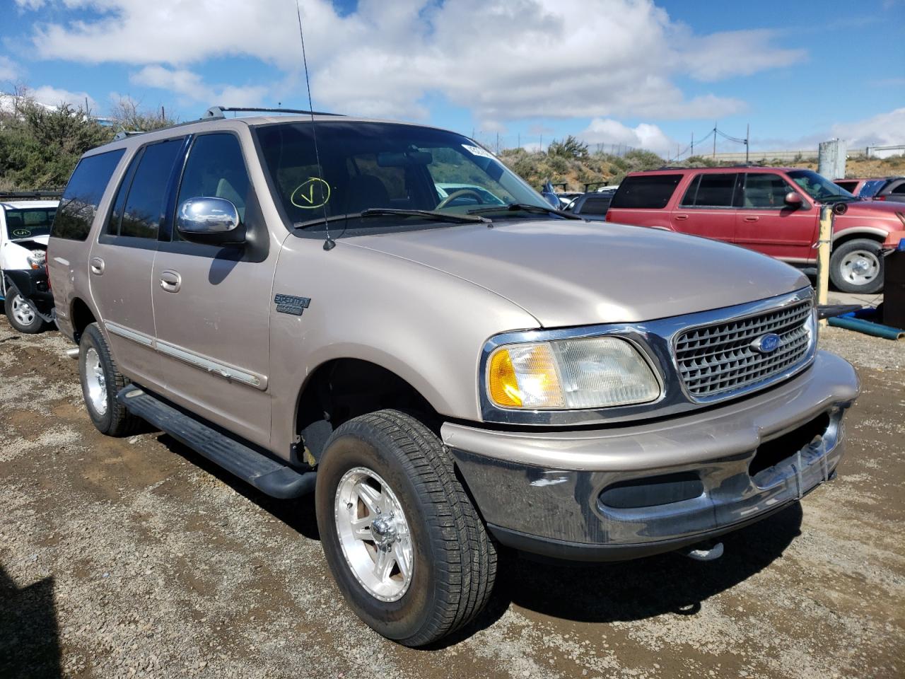 FORD EXPEDITION 1997 with VIN 1FMFU18L5VLB15729 - Photo from auction