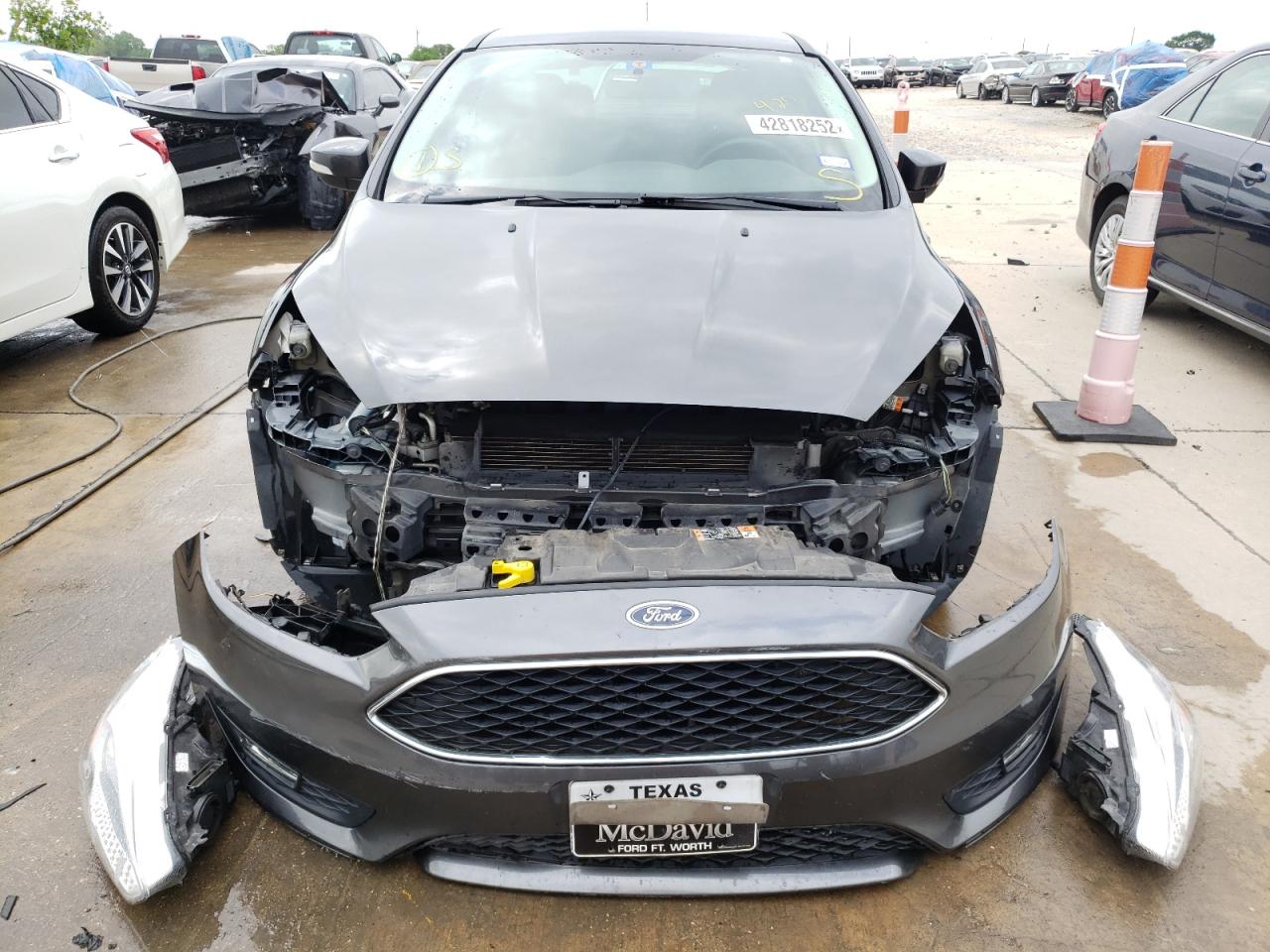 Photo 9 from auction – 2016 FORD FOCUS SE with VIN 1FADP3F28GL398452