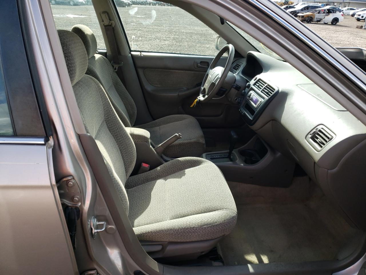 Photo 5 from auction – 2000 HONDA CIVIC EX with VIN 2HGEJ8644YH522697