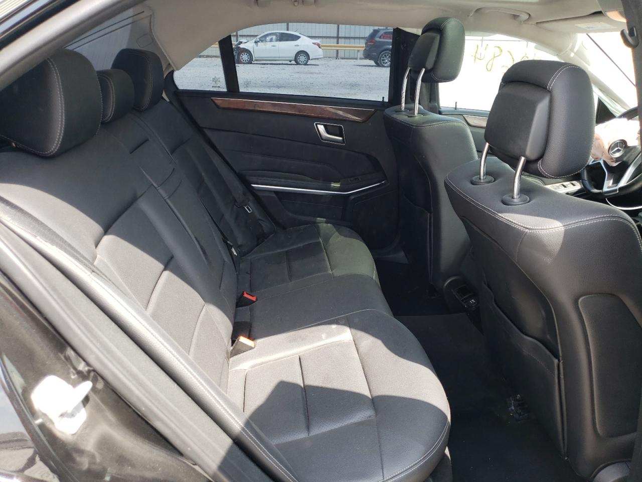 Photo 6 from auction – 2014 MERCEDES-BENZ E 350 4MAT with VIN WDDHF8JB7EA980303