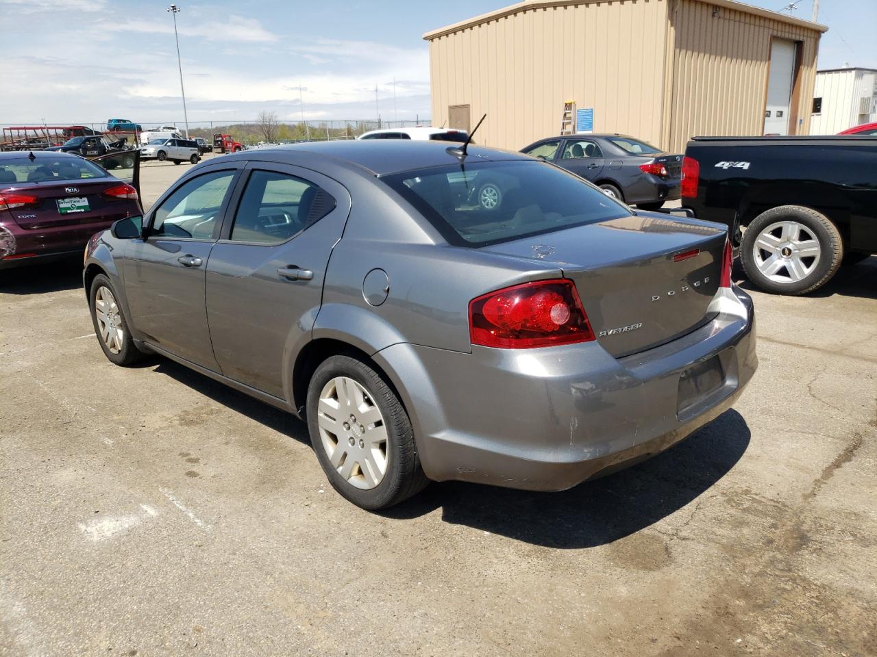 Photo 3 from auction – 2013 DODGE AVENGER SE with VIN 1C3CDZABXDN753859