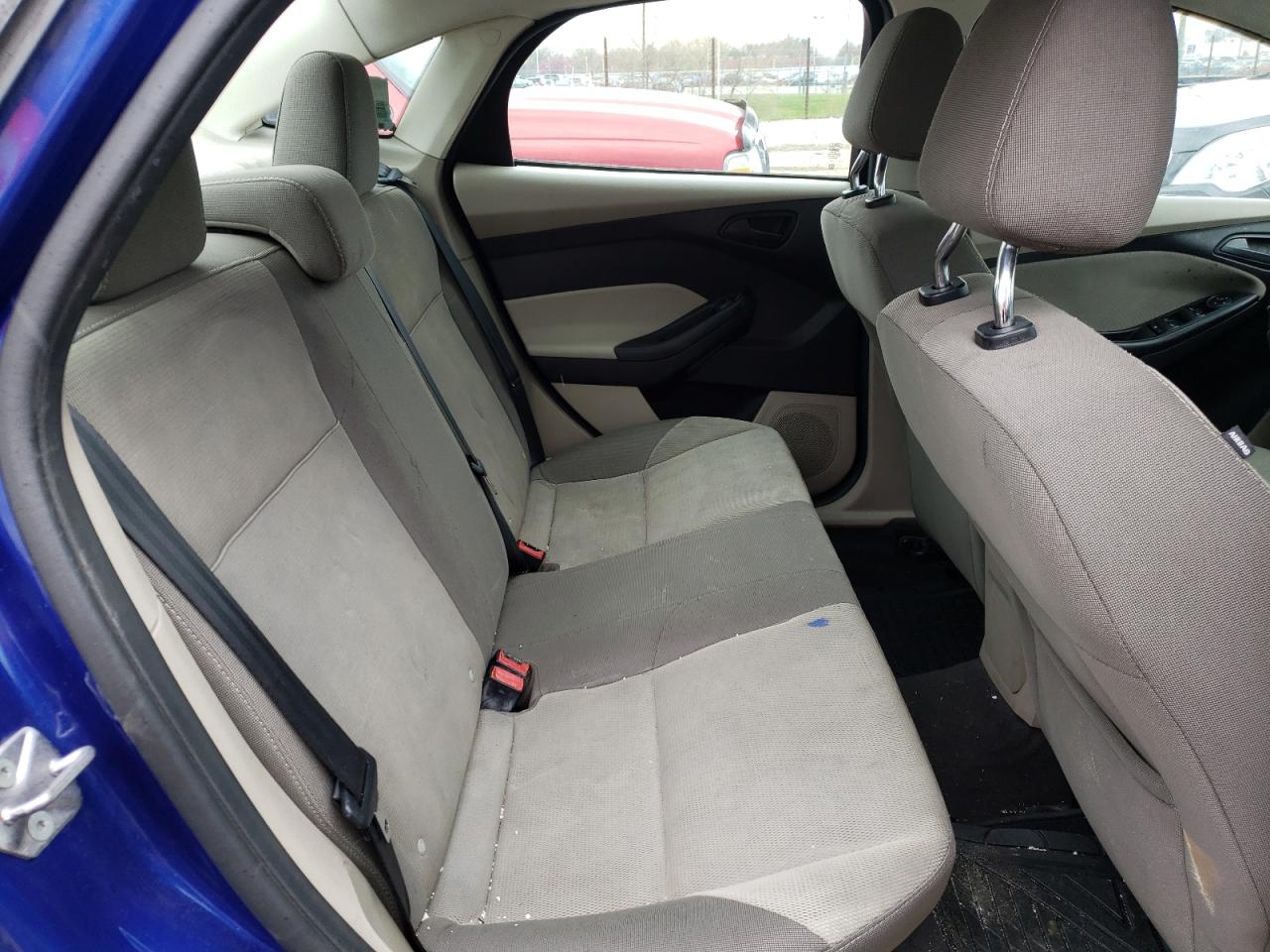 Photo 6 from auction – 2012 FORD FOCUS SE with VIN 1FAHP3F20CL303765