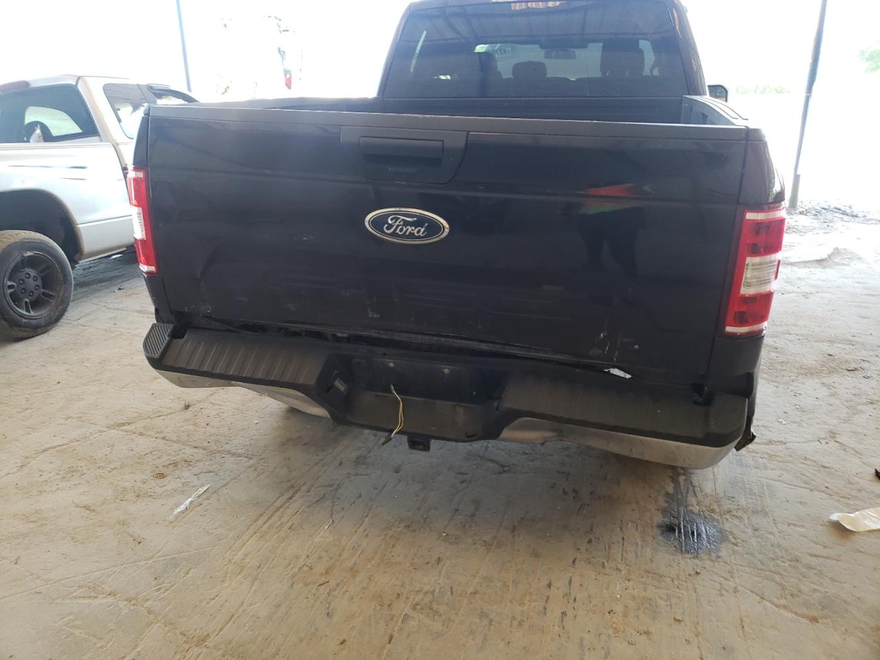 Photo 9 from auction – 2018 FORD F150 SUPER with VIN 1FTFX1E5XJKE53967