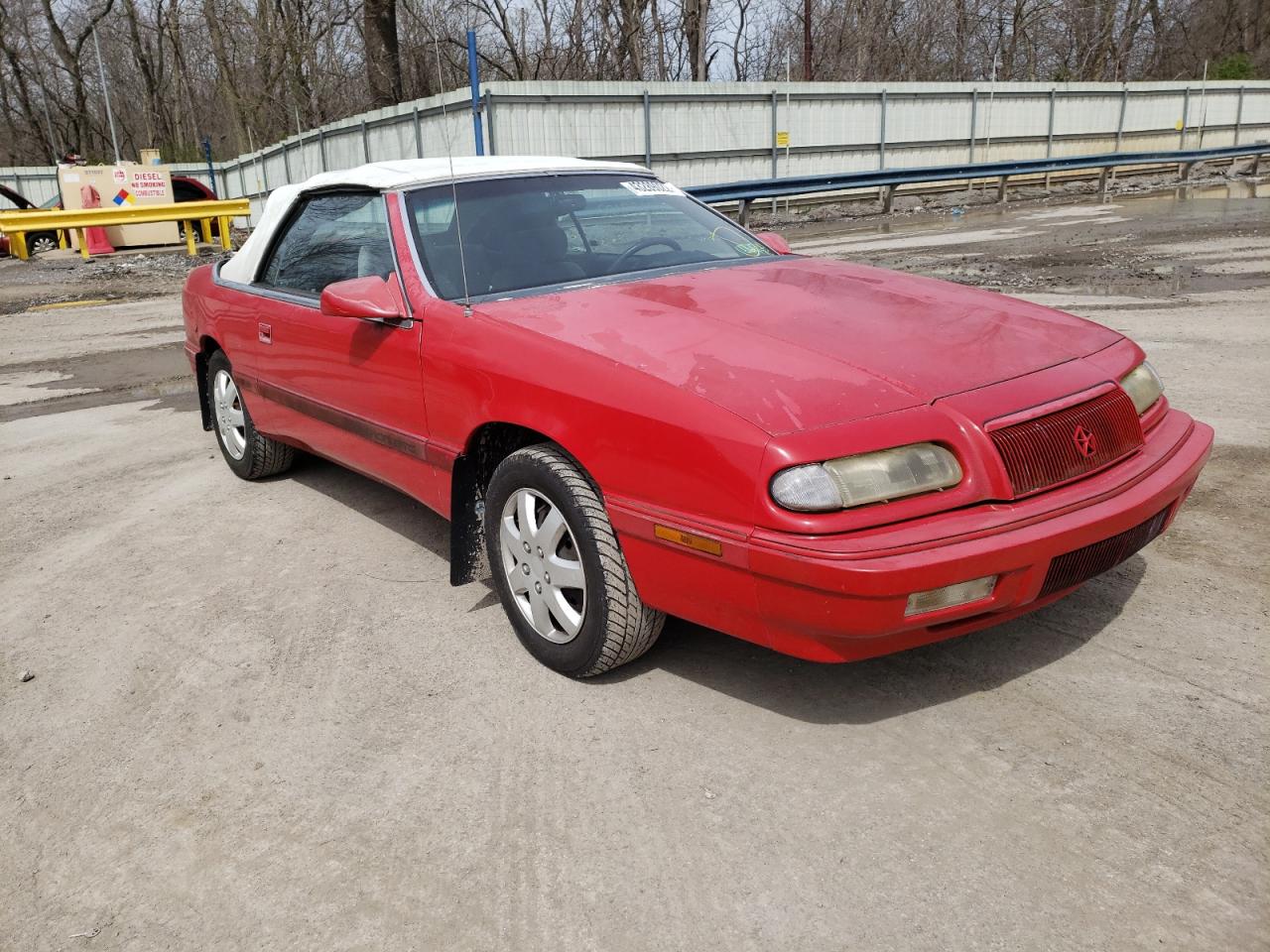 CHRYSLER LEBARON GT 1995 with VIN 1C3EU4537SF543774 - Photo from auction