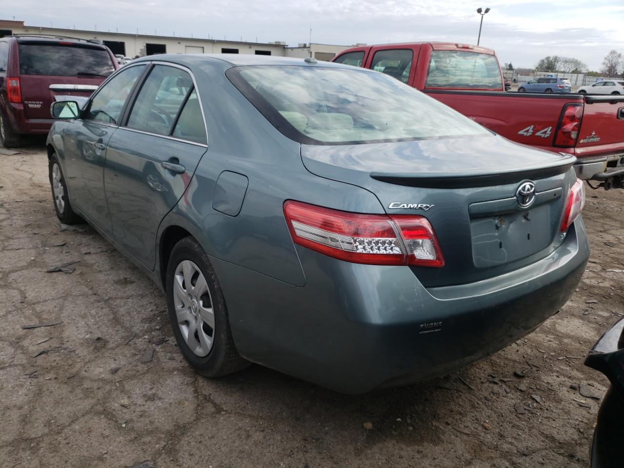 Photo 3 from auction – 2010 TOYOTA CAMRY BASE with VIN 4T1BF3EK2AU541964