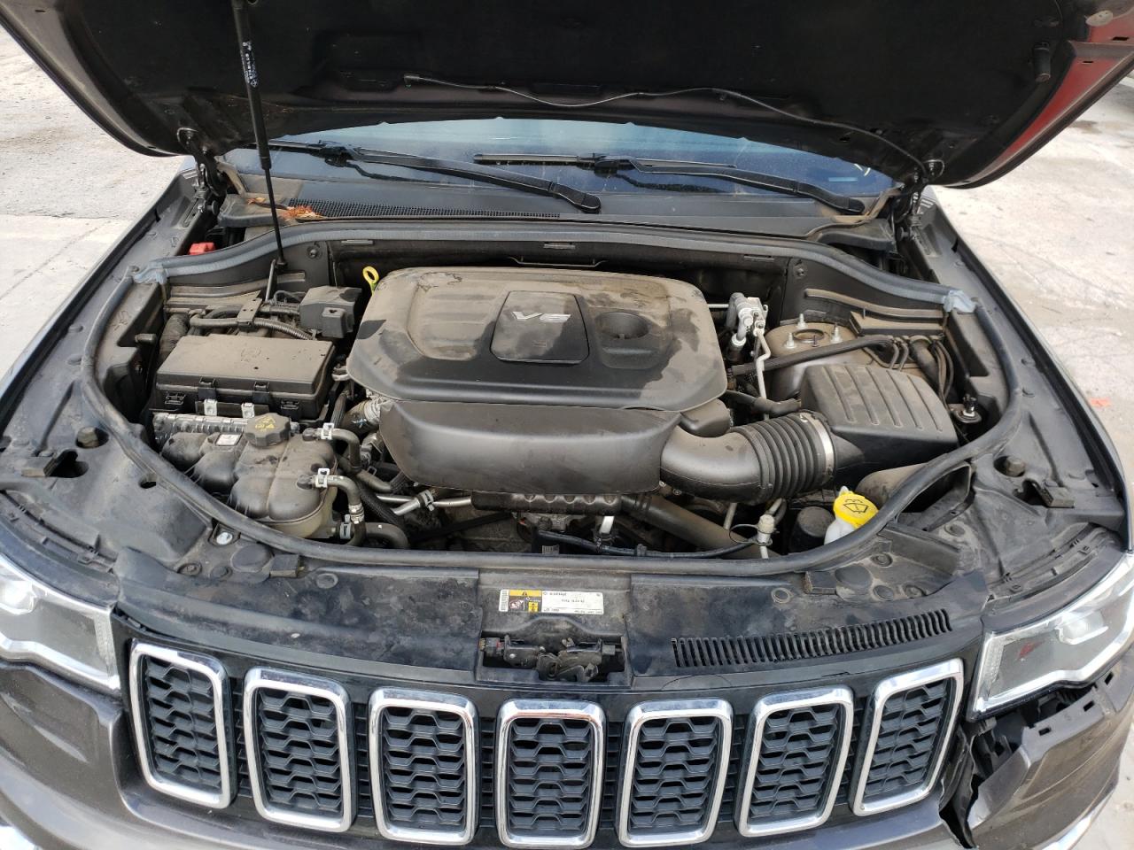 Photo 7 from auction – 2017 JEEP GRAND CHER with VIN 1C4RJFBG4HC735141