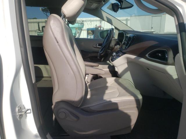 Photo 5 from auction – 2017 CHRYSLER PACIFICA T with VIN 2C4RC1BG1HR688106