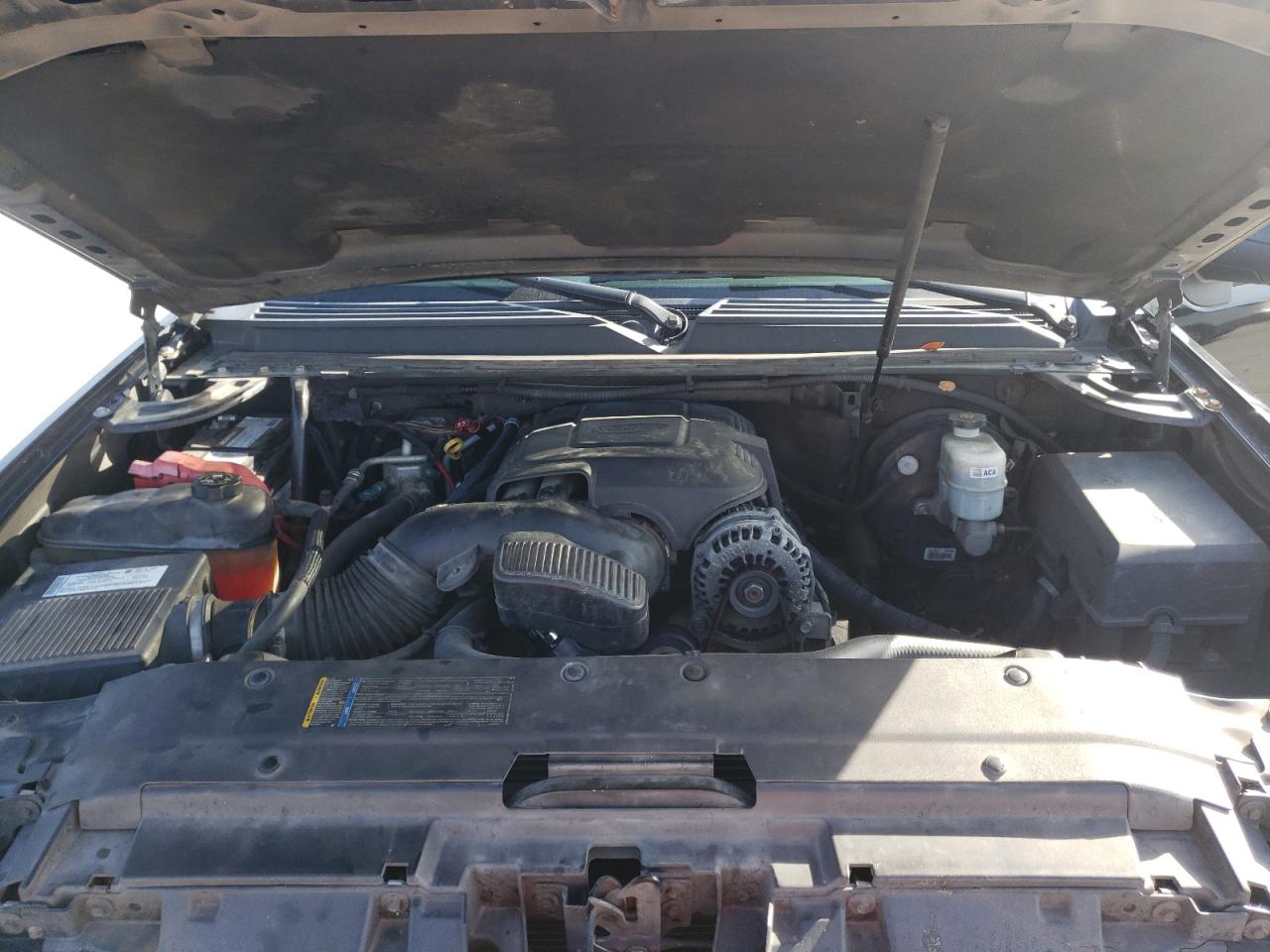 Photo 7 from auction – 2007 GMC YUKON with VIN 1GKFC13067R424831