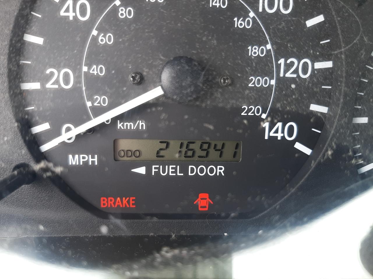 Photo 8 from auction – 2000 TOYOTA CAMRY LE with VIN 4T1BF22K4YU092263