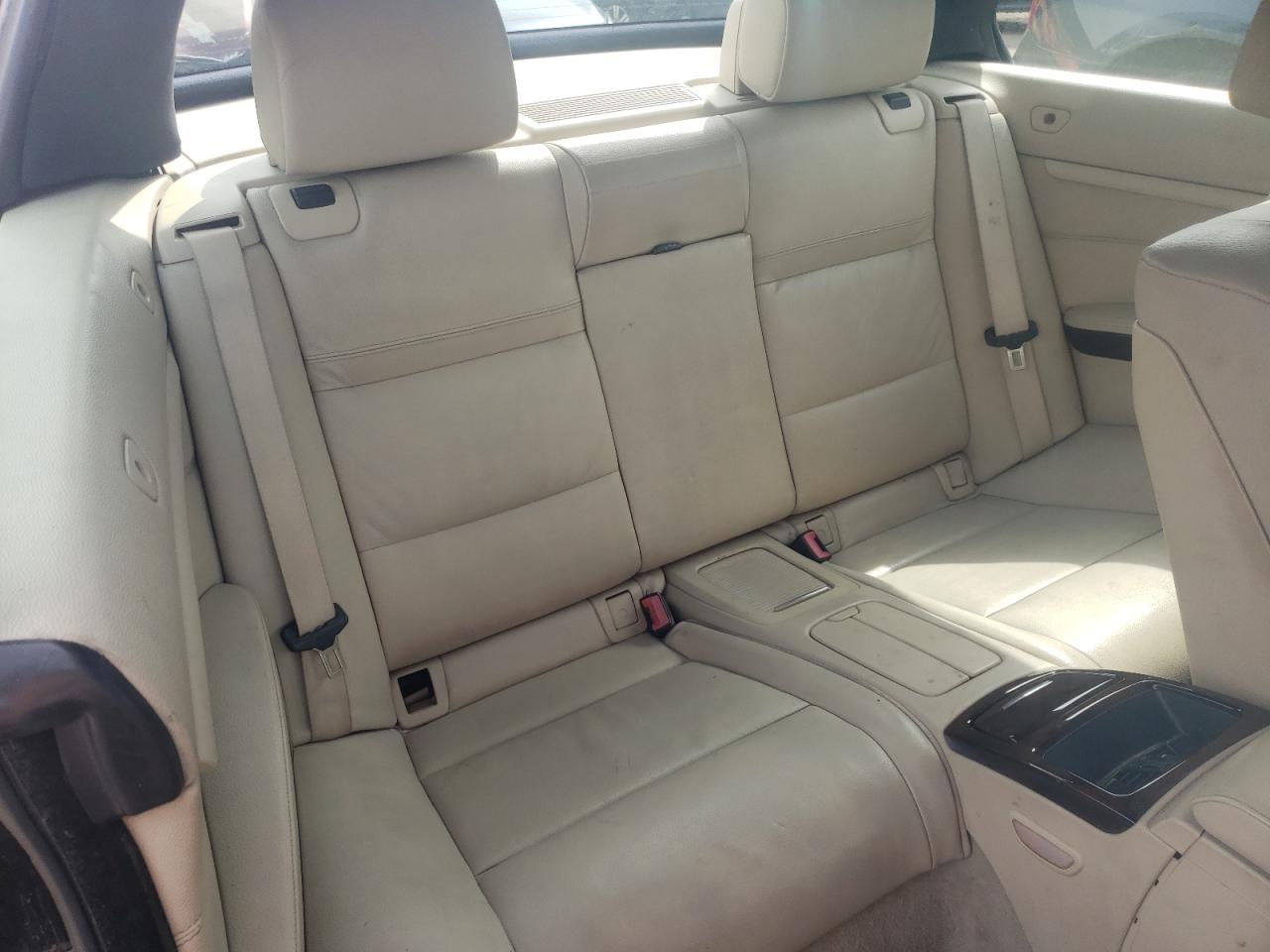 Photo 6 from auction – 2012 BMW 335 I with VIN WBADX7C55CE745070