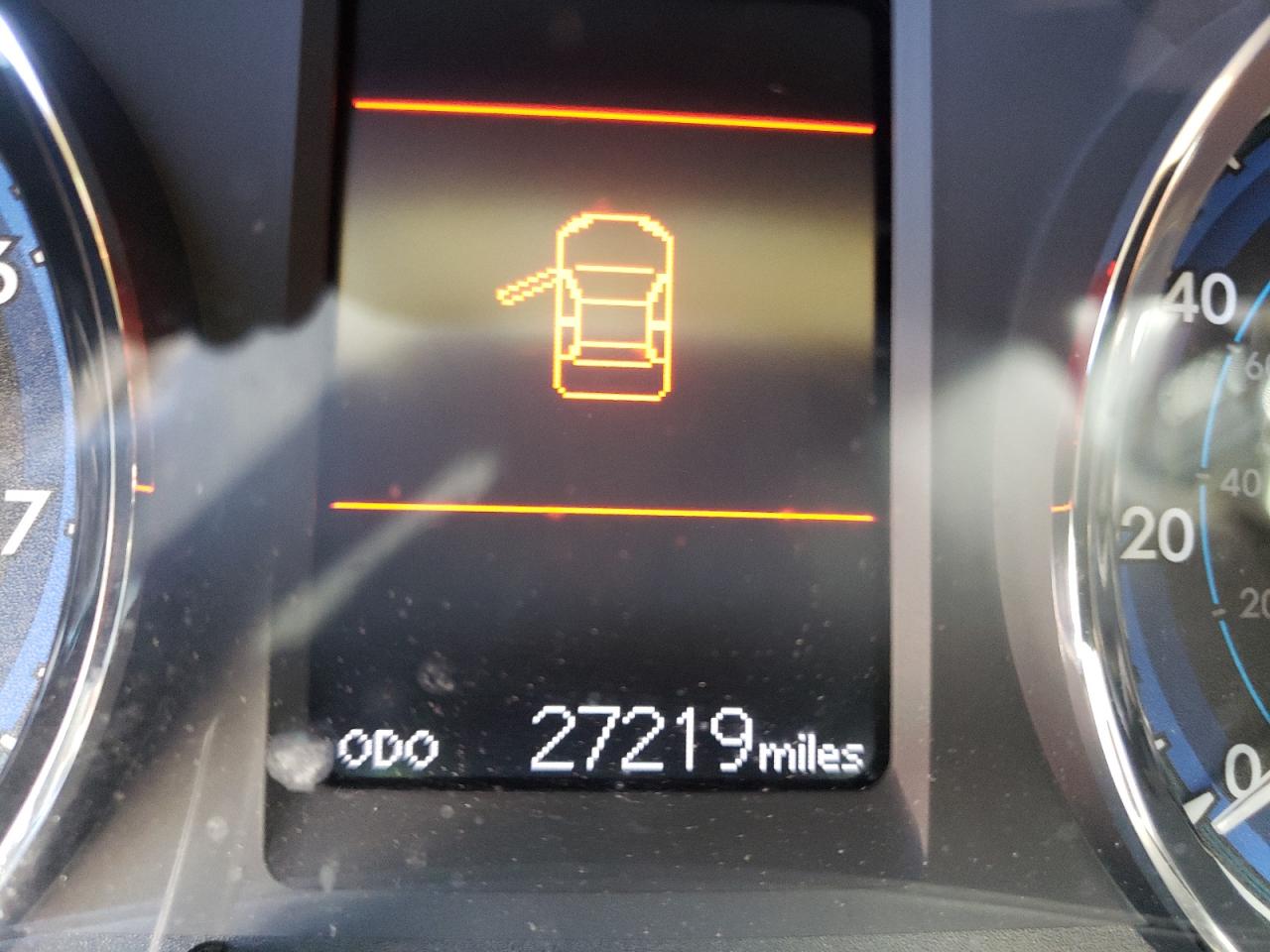 Photo 8 from auction – 2019 TOYOTA COROLLA L with VIN 2T1BURHE4KC211356