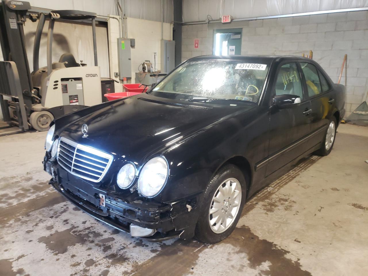 Photo 2 from auction – 2002 MERCEDES-BENZ E 320 4MAT with VIN WDBJF82J62X066651