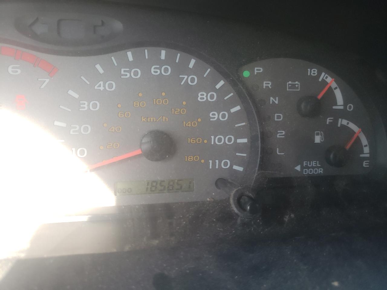 Photo 8 from auction – 2003 TOYOTA SEQUOIA LI with VIN 5TDZT38A53S155402