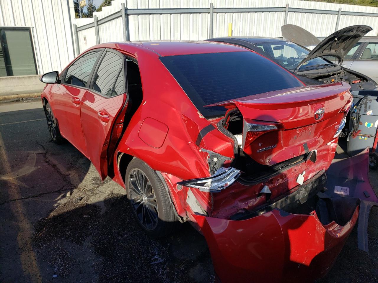 Photo 3 from auction – 2016 TOYOTA COROLLA L with VIN 5YFBURHE0GP401016