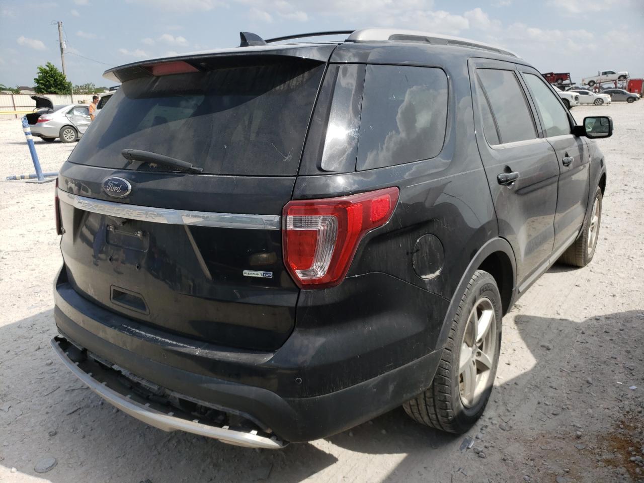 Photo 4 from auction – 2016 FORD EXPLORER X with VIN 1FM5K8D86GGD17678