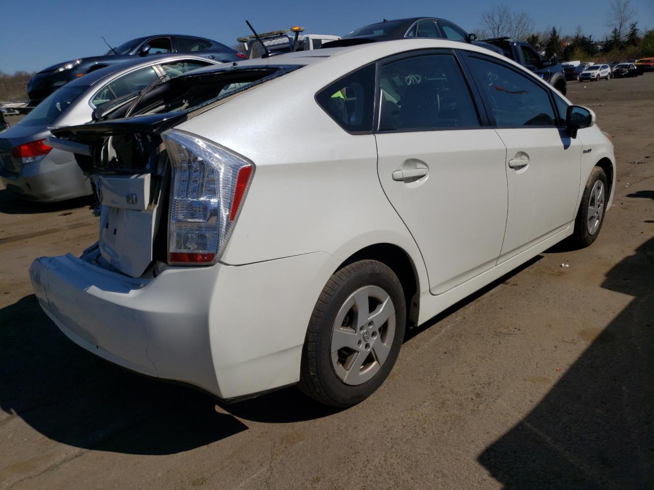 Photo 4 from auction – 2010 TOYOTA PRIUS with VIN JTDKN3DU4A0098685