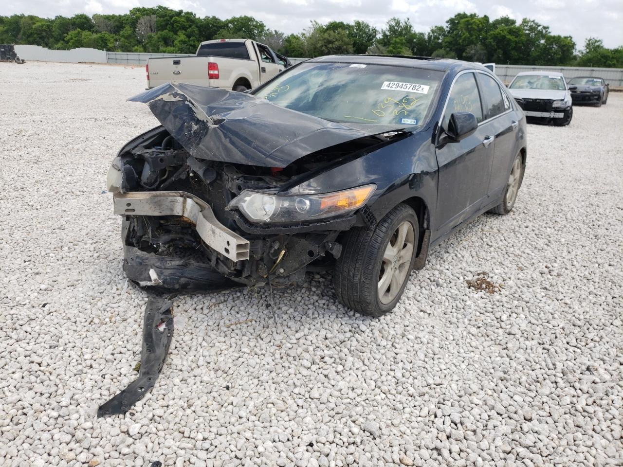 Photo 2 from auction – 2010 ACURA TSX with VIN JH4CU2F63AC039382
